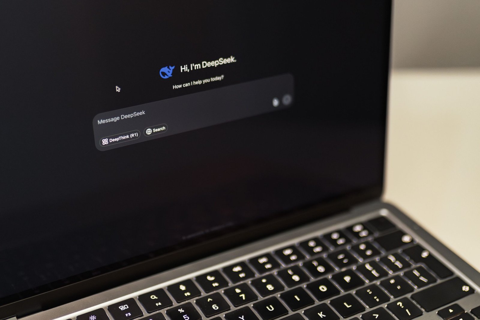 Apple Intelligence vs Google Gemini